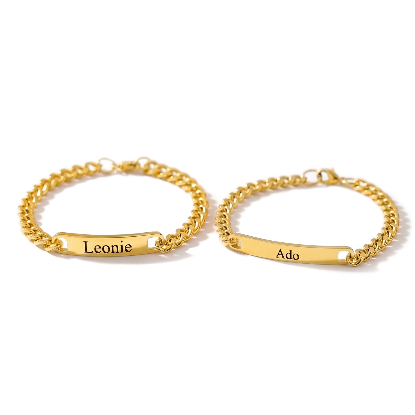 Partnerarmband med gravyr