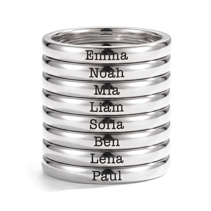 Tunn stapelbar namnring – silver – 8 ringar staplade